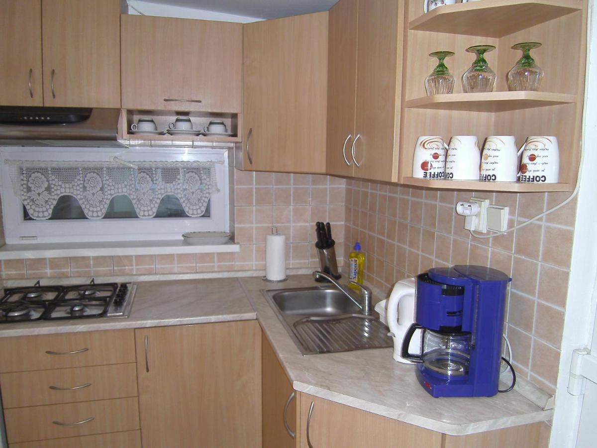 Apartman Ludmila Huncovce Экстерьер фото