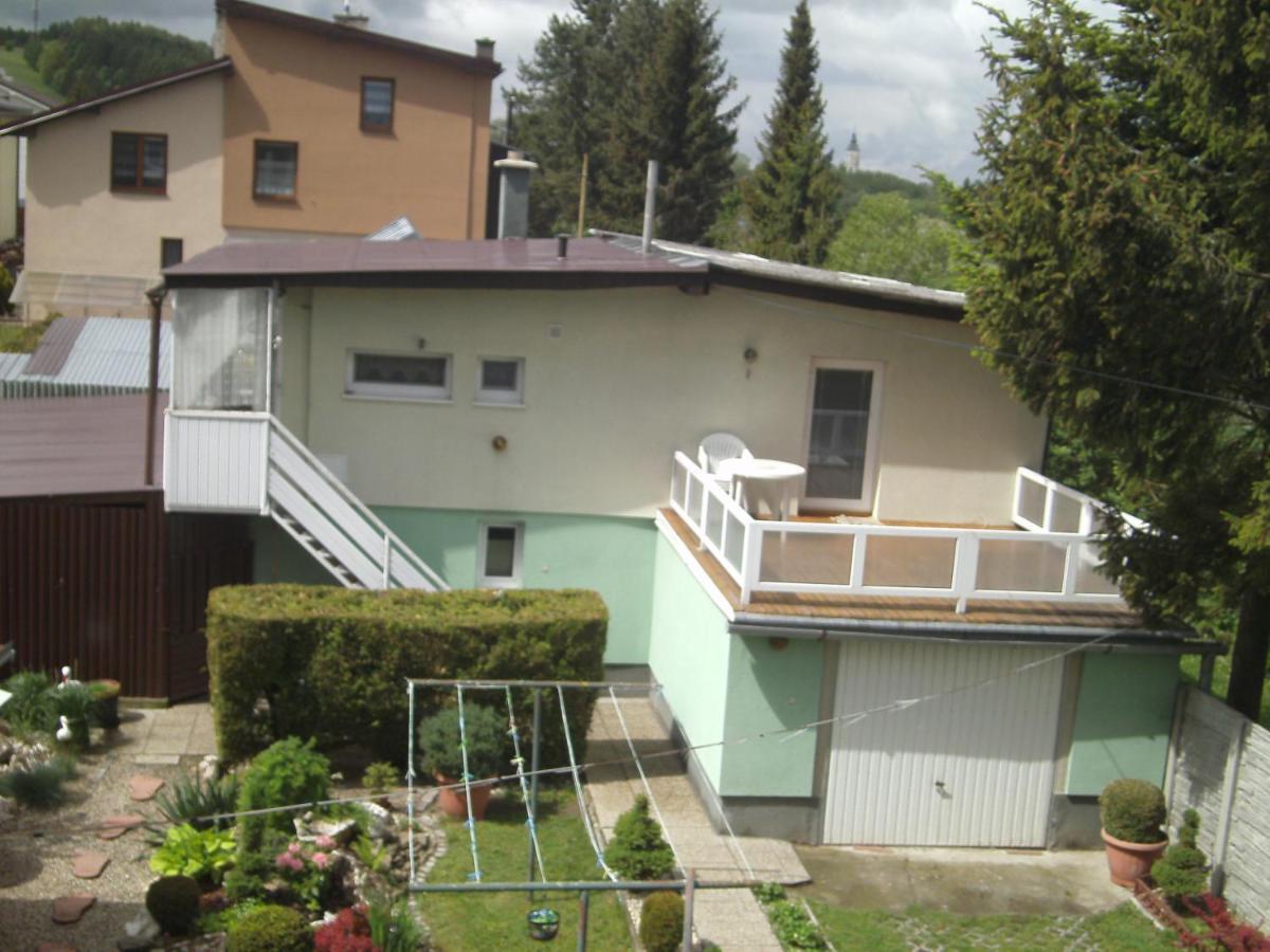 Apartman Ludmila Huncovce Экстерьер фото