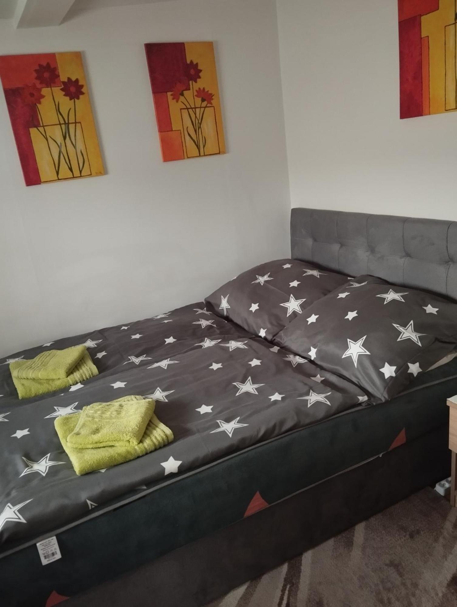 Apartman Ludmila Huncovce Экстерьер фото